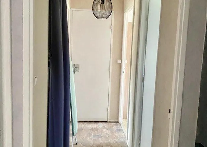F3 A Amelie-les-bains Avec Wifi Et Climatisation Portative Pour 4 Personnes - Fr-1-703-200 * Amélie-les-Bains-Palalda